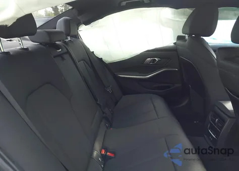 2021 BMW 3 Series M340I xDrive z USA, uszkodzony, nr VIN 3MW5U9J07M8B61452